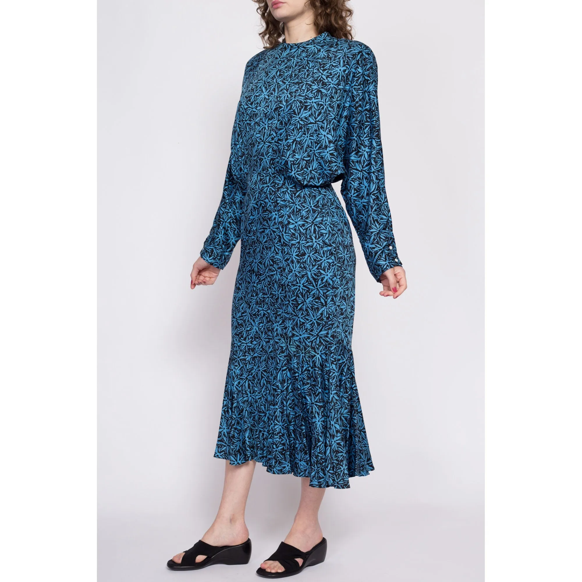 80s Nicole Miller Blue Floral Batwing Sleeve Dress - Medium