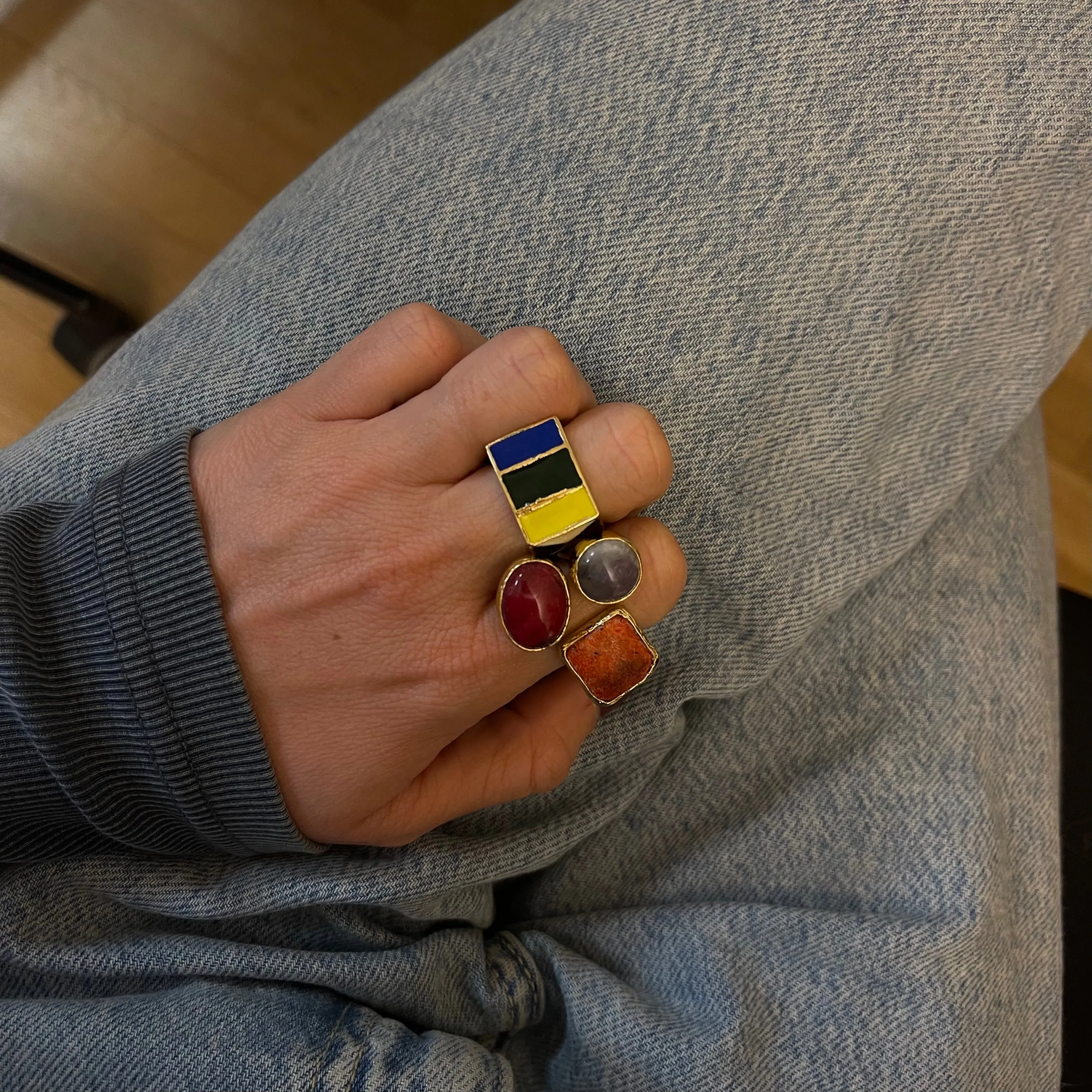Avant-garde Red Ring