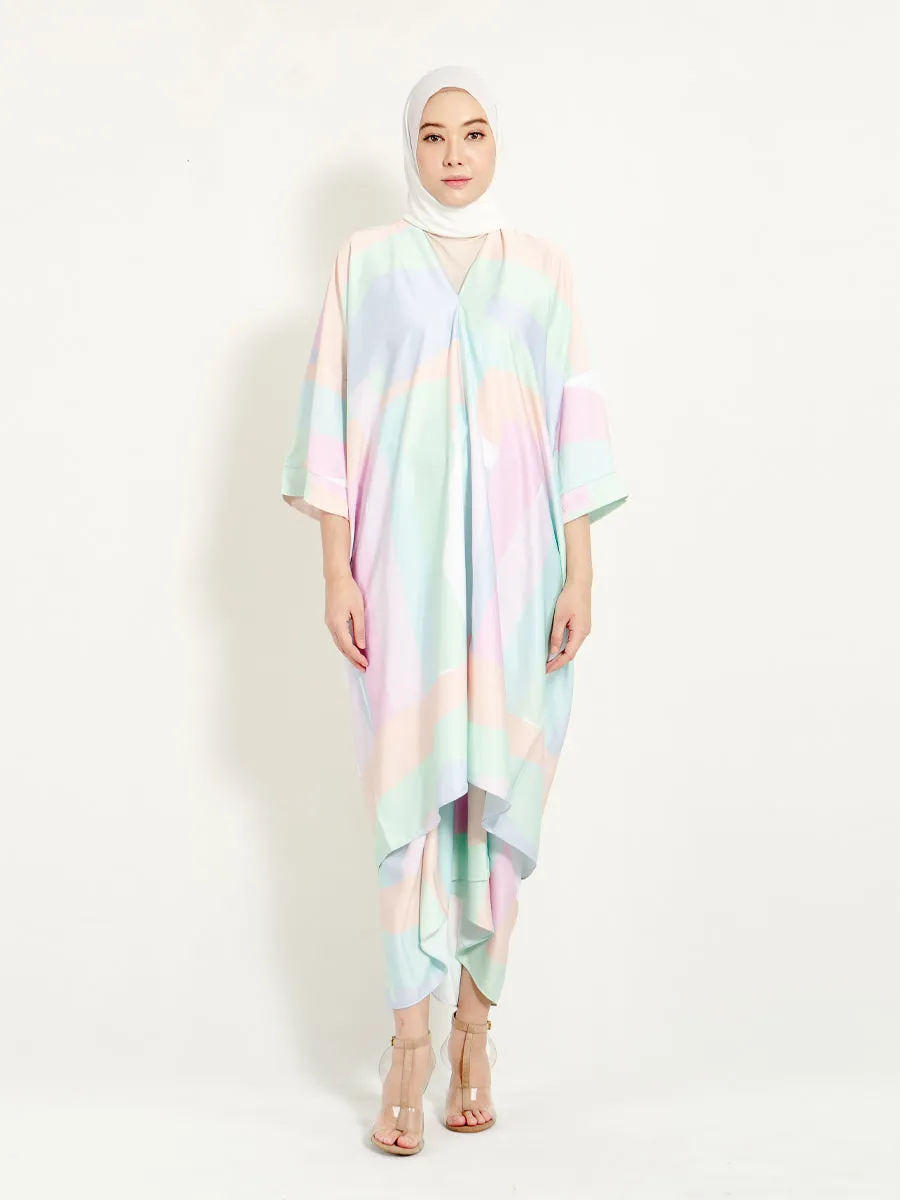 Ayana Top Pastel Green Geometry