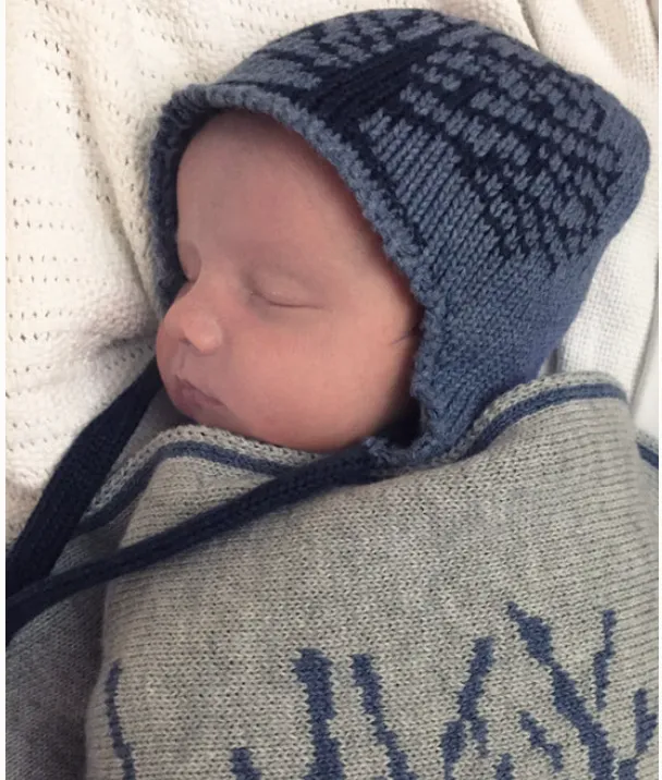 Baby beanie - tree bonnet