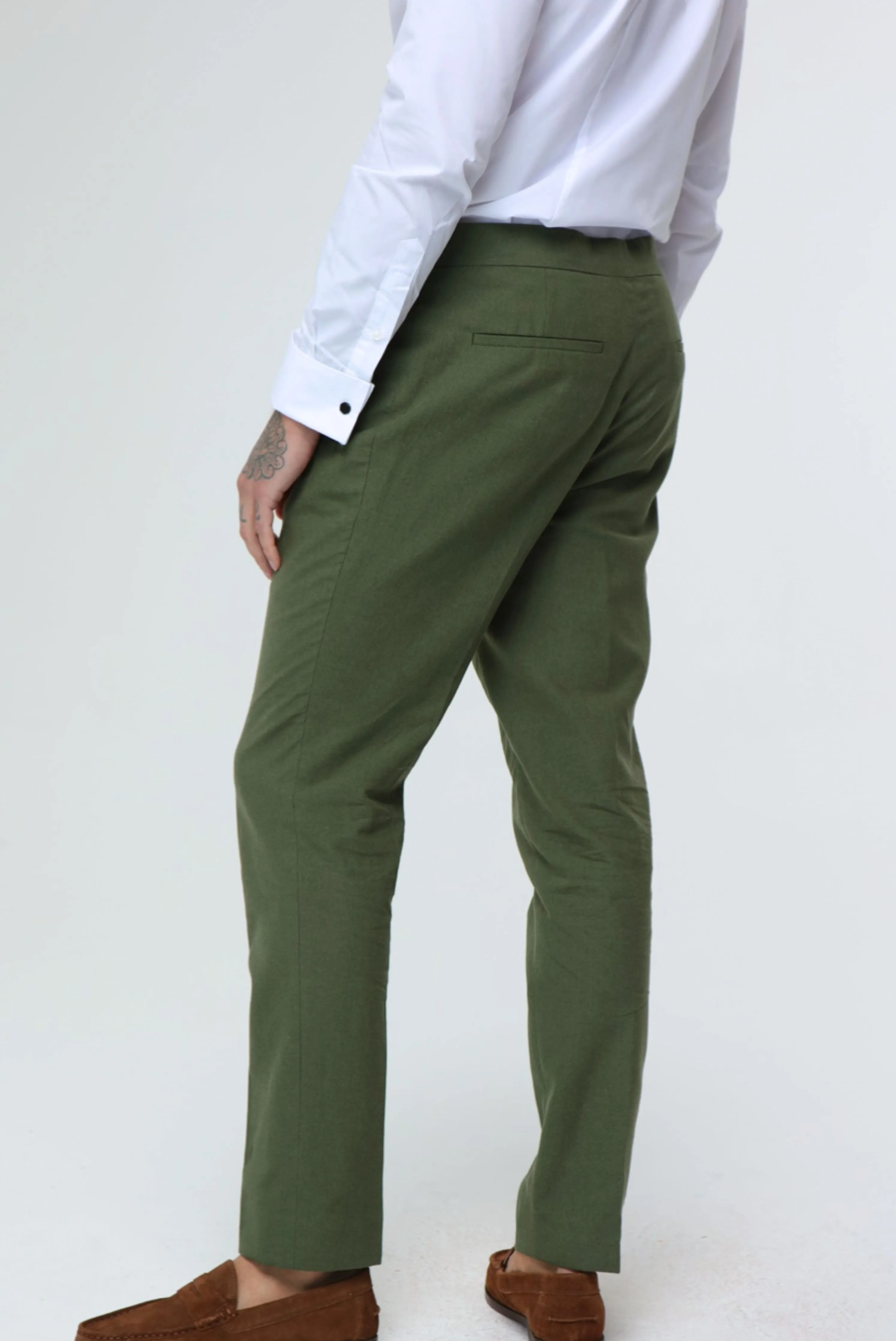 DECORATE Cotton Linen Blend Trouser in Green