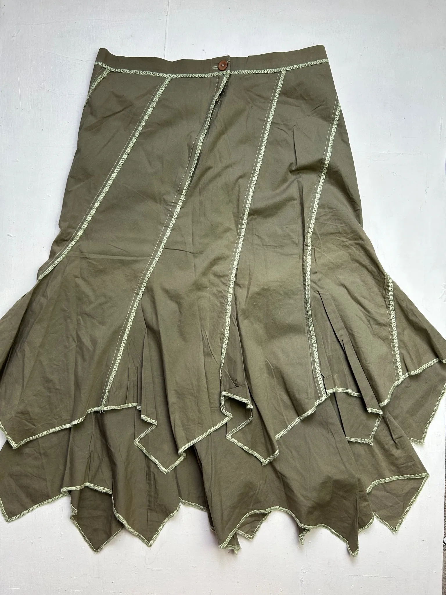 Khaki asymmetric low rise y2k 90s vintage mid skirt (S/M)