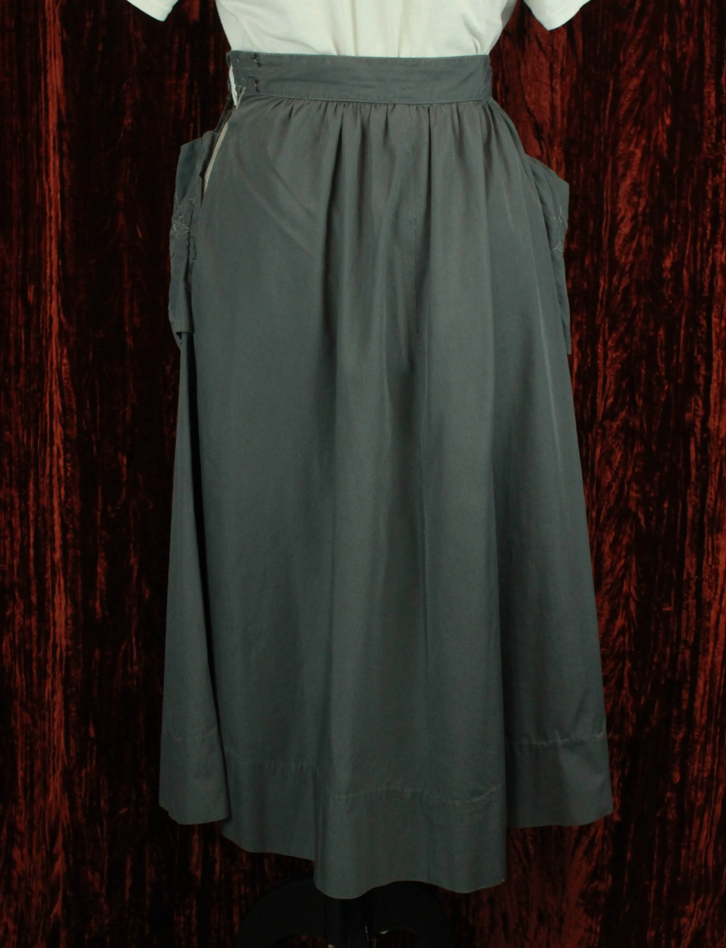 Women's Vintage 50's Grey Floral Pocket Midi Skirt - 24"