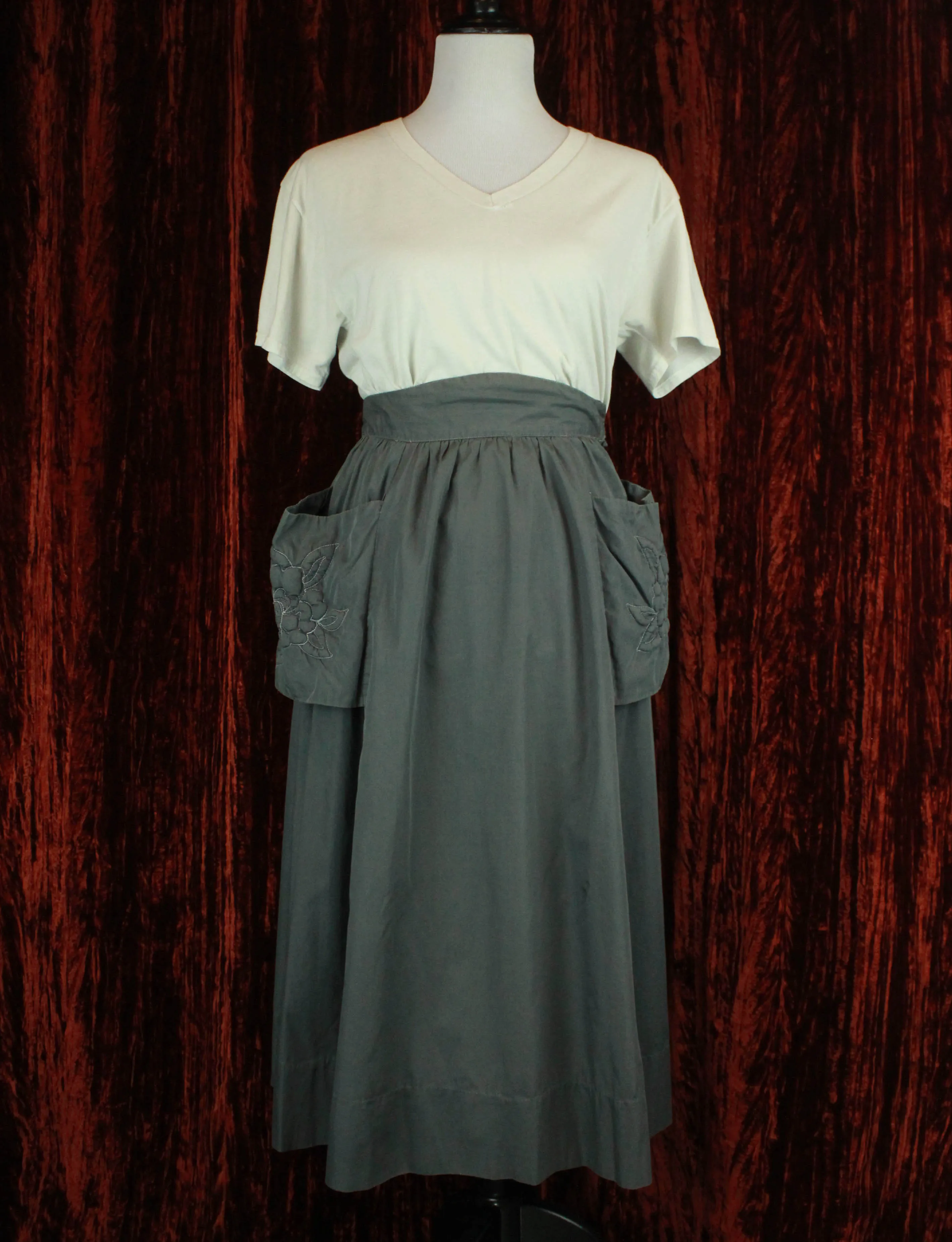 Women's Vintage 50's Grey Floral Pocket Midi Skirt - 24"