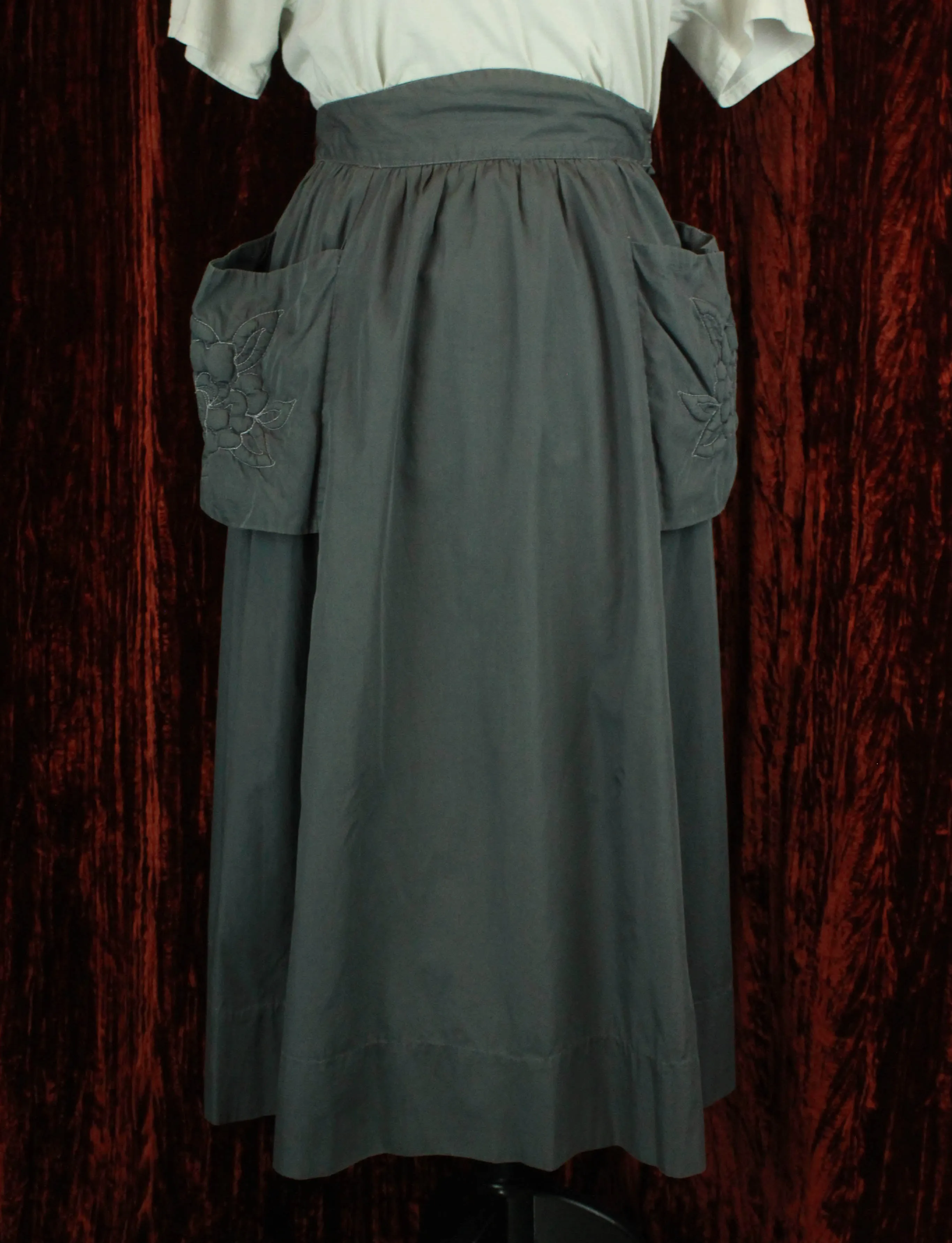 Women's Vintage 50's Grey Floral Pocket Midi Skirt - 24"